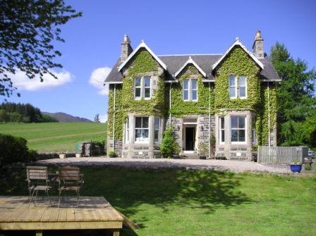 Kinnaird House