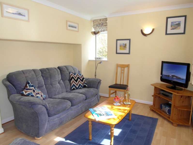 4 Pentyre House Apartment