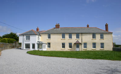 Porthcothan House