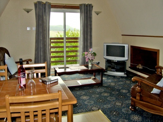 Larchfield Chalet 1