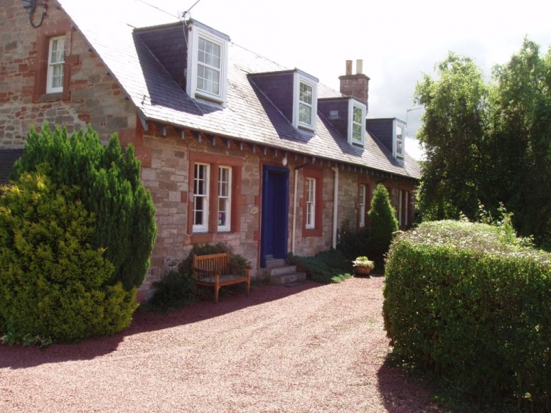 Roxburgh Newtown Farm Cottages