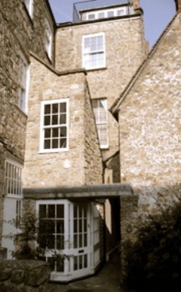 Flat 2 Printers Court