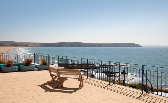 No.8 Devon Beach Court