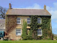 Nansavallan Farmhouse