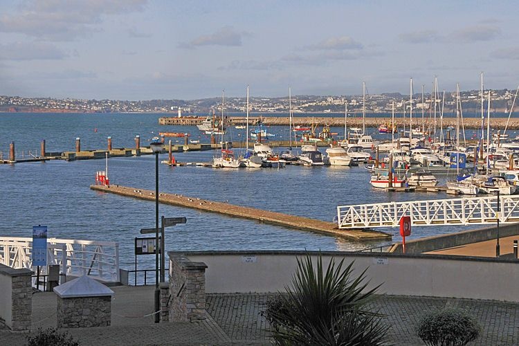 44 Moorings Reach