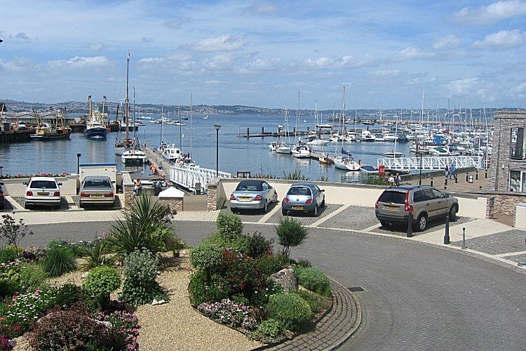 54 Moorings Reach