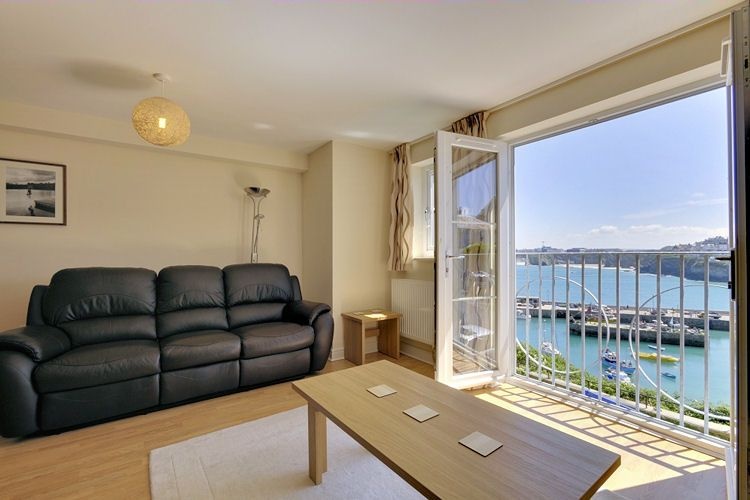 6 Harbour View