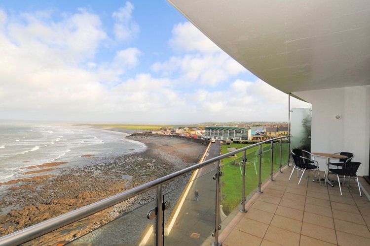 Sea Haven Apartment