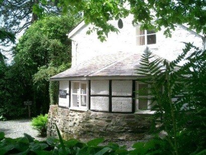 The Pool Cottage