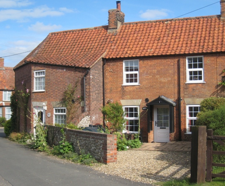 Hollyhocks Cottage