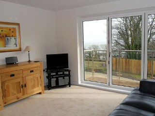 Bay View Apartment