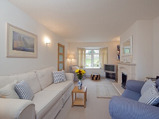 2 Steyne Cottages