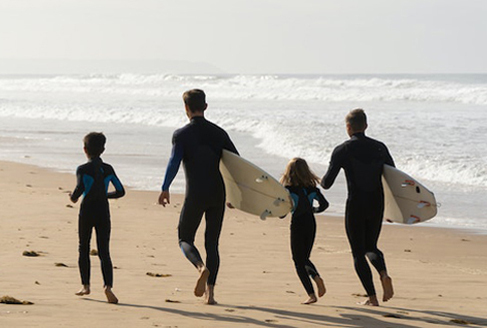 Cornwall Surfers on a last minute breaks