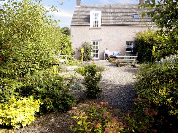 Near Bank Cottage