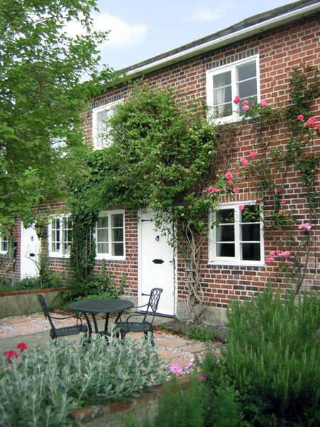 2 Victoria Cottages