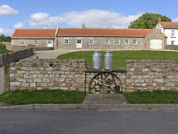 Paddock Barn