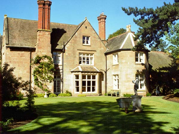 Courtyard Cottage