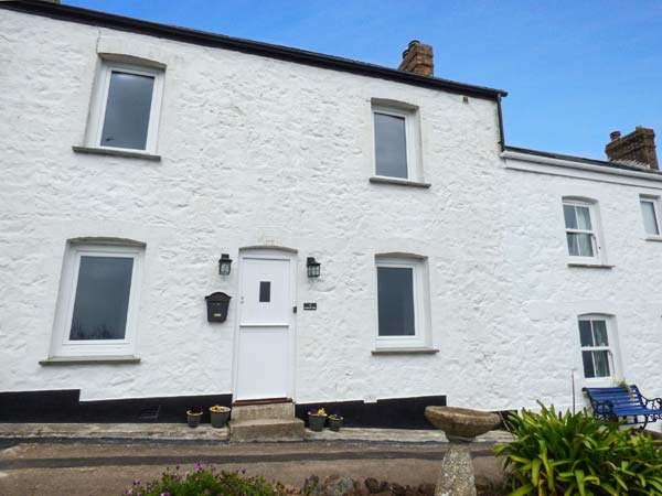 4 Coastguard Cottages