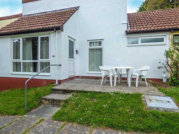 4 Manorcombe