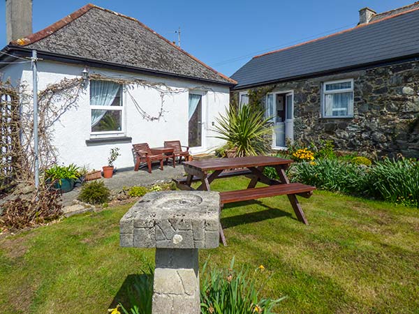 Sarah May's Cottage