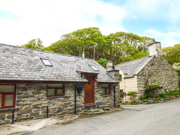 Hendoll Cottage 1