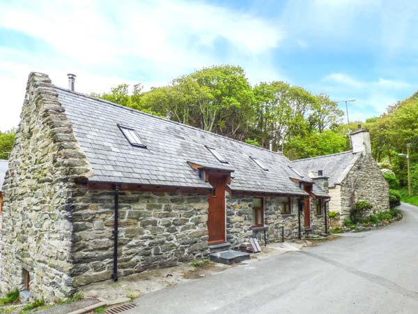 Hendoll Cottage 2