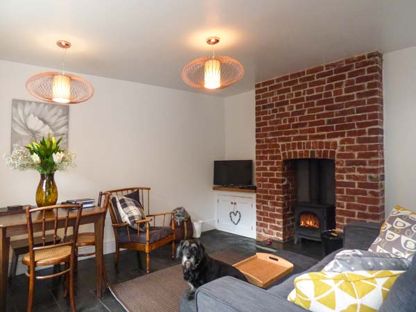 Backlet Cottage