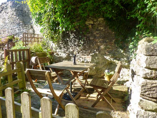 Torr's Cottage