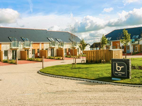 19 Bay Retreat Villas