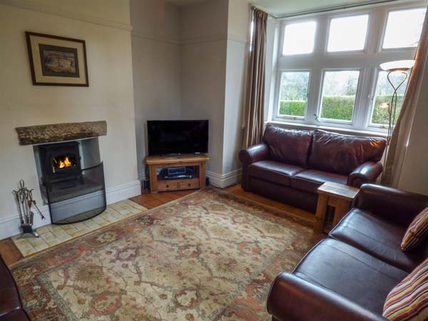 Whitworth Lodge